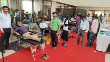 On the occasion of World Environment Day on 05 June 2022, the Maharashtra Pollution Control Board had organized a blood donation and organ donation camp at its headquarters in Mumbai. The staff had given overwhelming response to this camp by participating in large numbers. Almost 63 employees donated blood and 11 employees registered for organ donation during the camp.